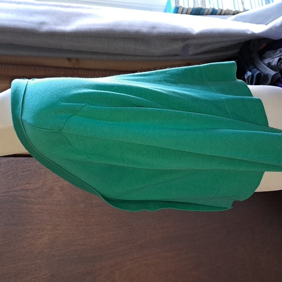 Cropped green sweater,  Black Label by Evan-Picone, size XL - Picture 3 of 5